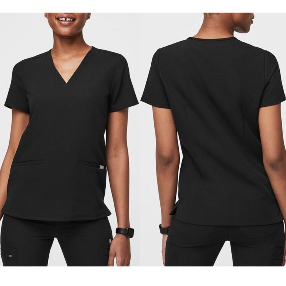 Figs Casma Three-Pocket Scrub Top